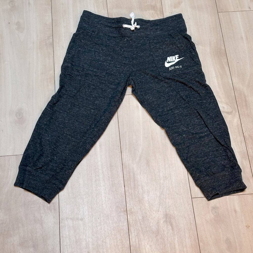 Nike Girls Large or Ladies XXS Dark Heather Gray EUC! Joggers
